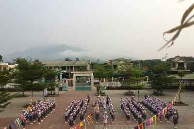 Sáng ngày 13/4/2023 trường tiểu học Trà Bình đón đoàn kiểm tra Liên đội xuất sắc cấp huyện năm học 2022 – 2023. Qua kiểm tra đoàn đánh giá rất cao đạt 190/190 điểm